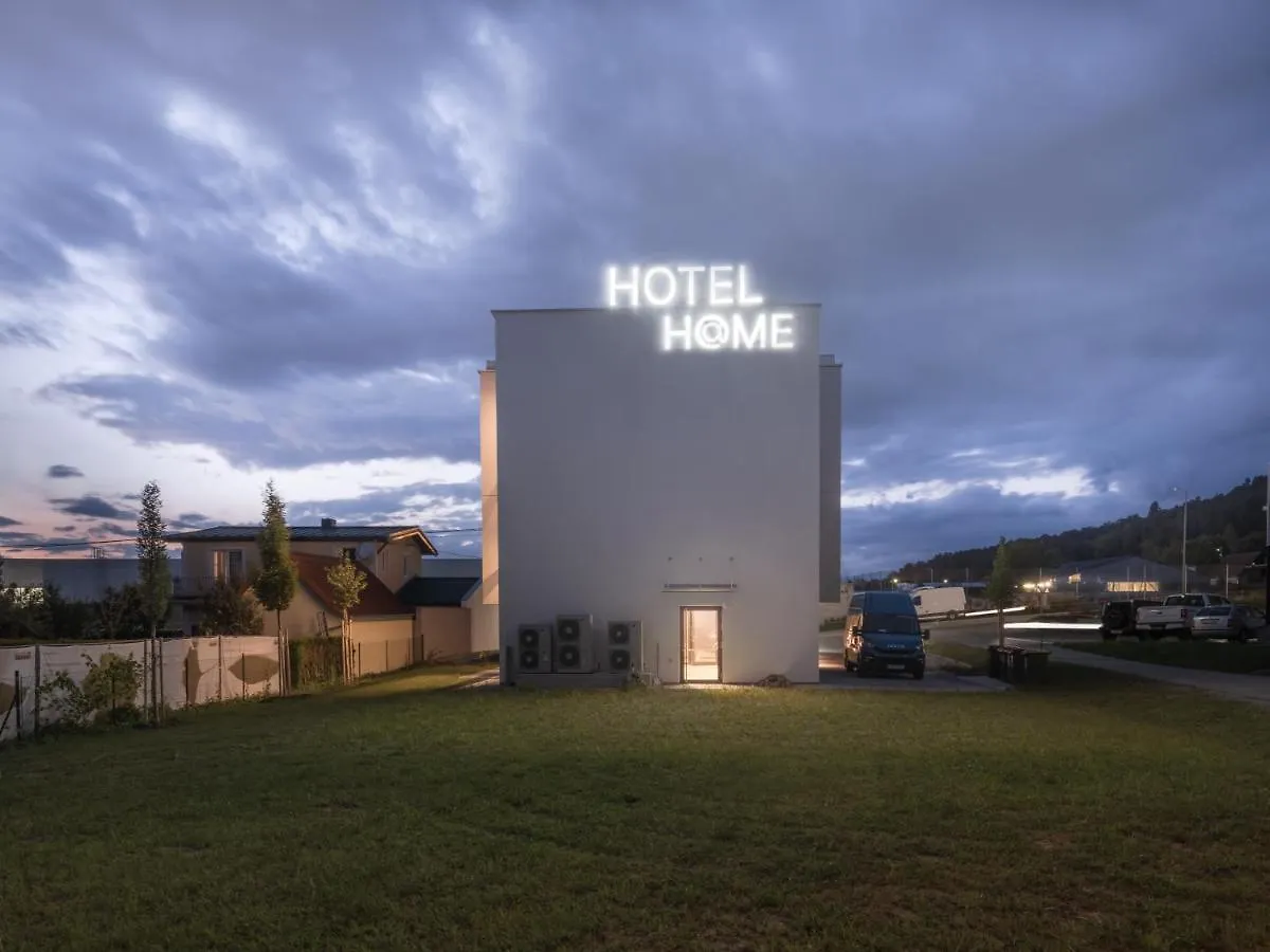 Hotel At Home - Late Arrival Self Check In Graz